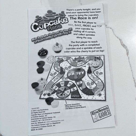 Cupcake Race | Kids Family Board Game Night - Picture 9 of 11